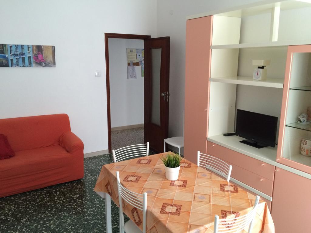 Antonella'S House Apartment วาสโต ห้อง รูปภาพ