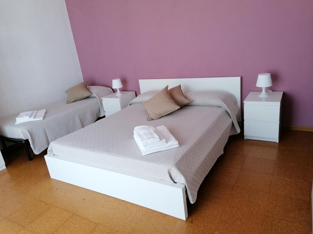 Antonella'S House Apartment วาสโต ภายนอก รูปภาพ